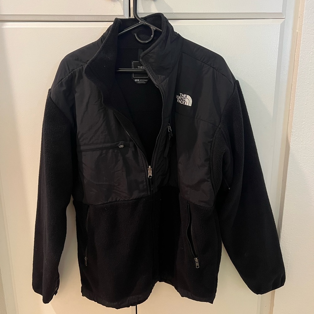 The North Face Zippered Black Fleece Jacket (Denali)